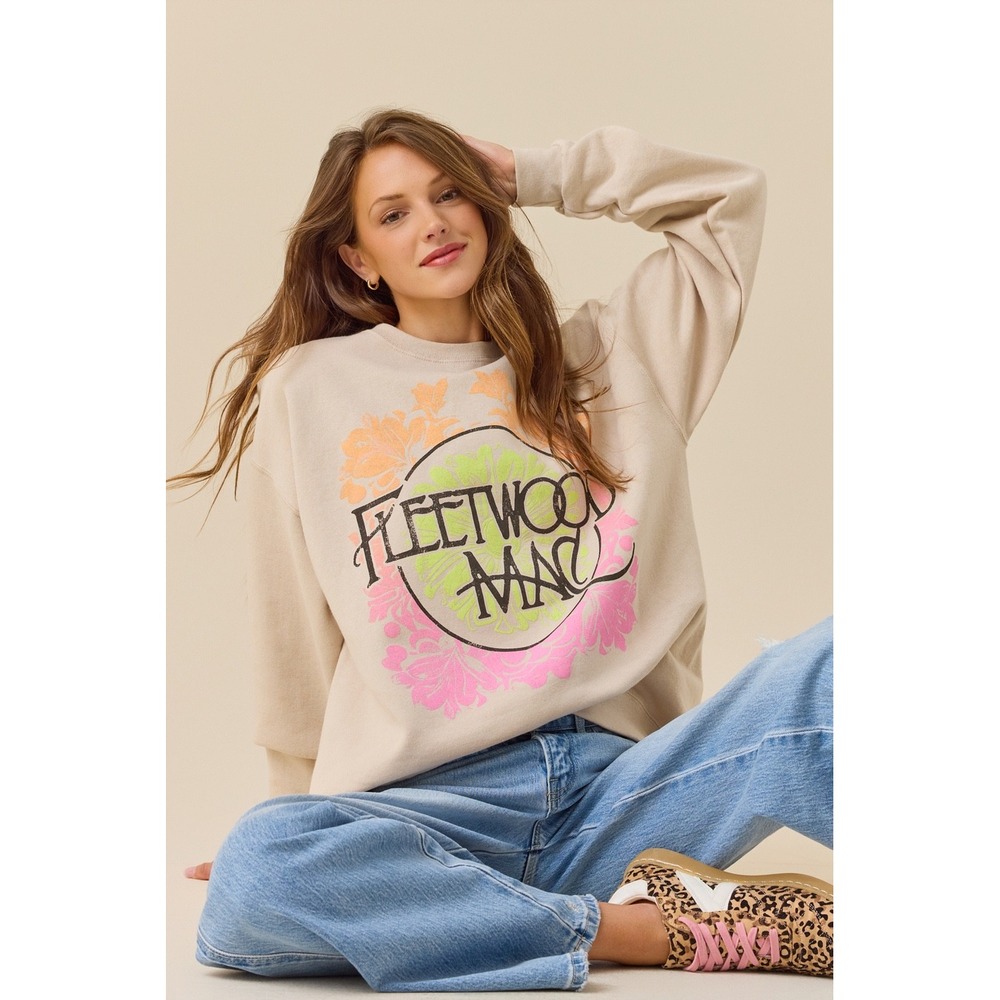 Altar'd State Fleetwood Mac Graphic Sweatshirt Butter Beige Size XXS/XS